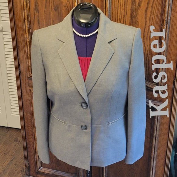 Kasper Separates light gray lined 2 button blazer jacket. Sz: 12 - Picture 1 of 4